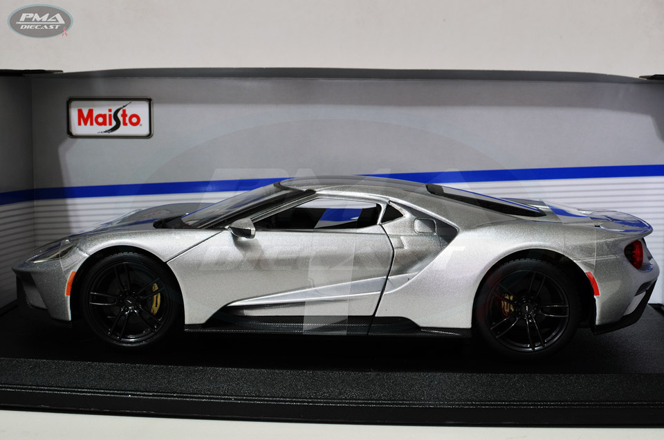  2017  FORD GT